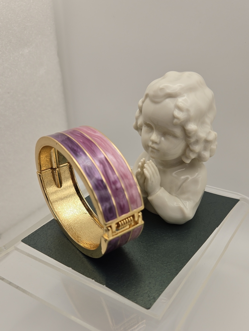 Vintage Gold-Tone Purple Enamel Bracelet with Purple and Light Purple Inlay